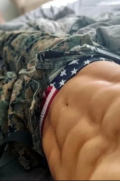 Zaiden Lockett - BL tło