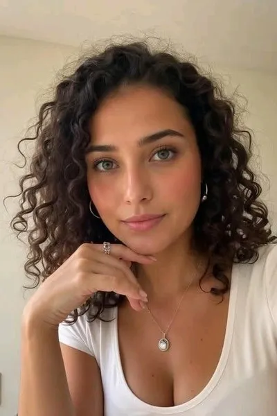 Latar belakang Jazmin Martinez 