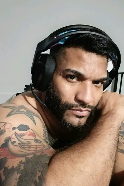 Daniel Lopez pozadí