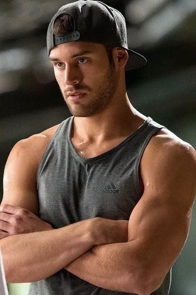 Owen Kessler pozadí