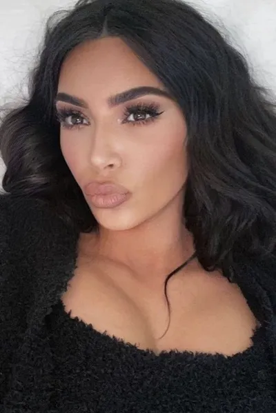 Kim kardashian pozadí