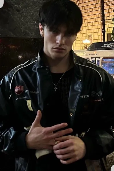 Nick pozadí