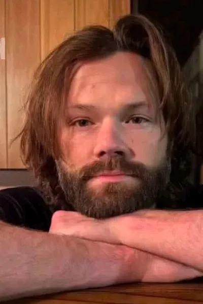 Jared Padalecki  фон