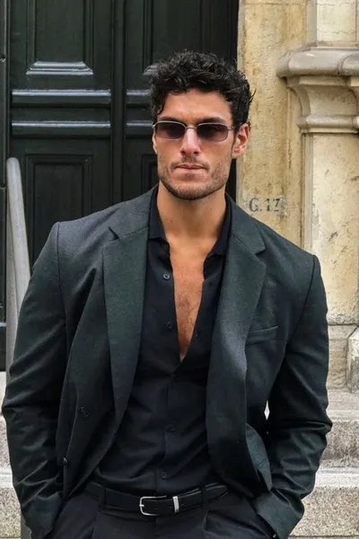 Vincenzo Alfieri Hintergrund