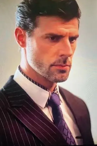 Mark larson arka plan